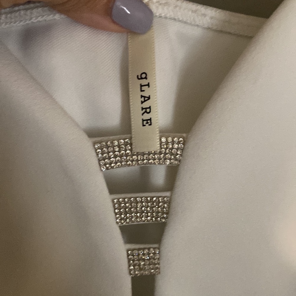 White semi formal dress - Picture 2 of 4